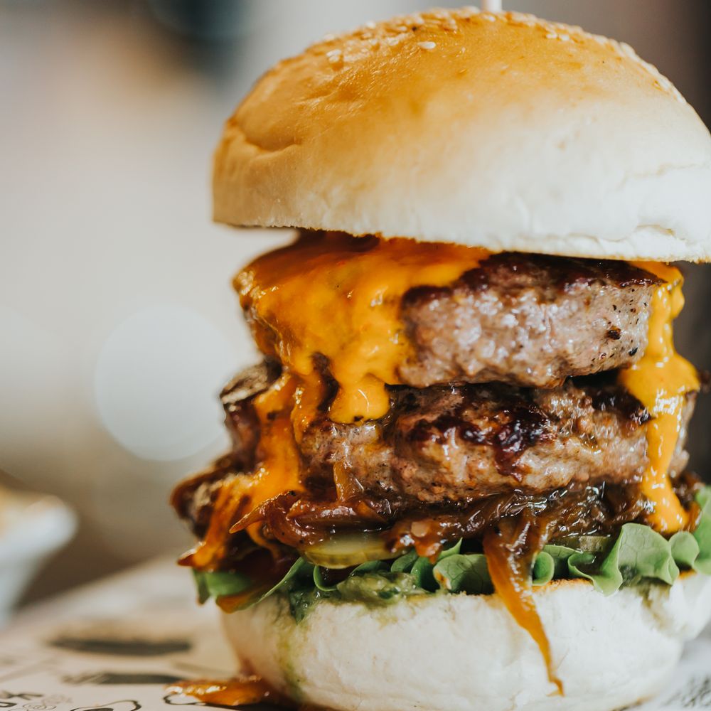 Double cheeseburger